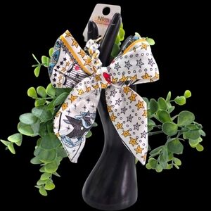 Shooting Stars Braided Bow Bag Charm / Keychain - Gold & White